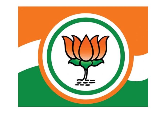 Lok Sabha Polls | BJP Replaces Union Minister Som Parkash With His Wife In Hoshiarpur