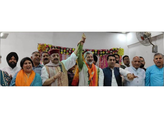 Senior BJP leader Devender Singh Rana and others during election rally at Gurdaspur.