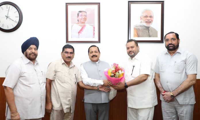 West Pak Refugees Call On Dr Jitendra, Thank PM For Abrogating Art 370