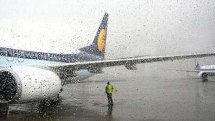 36 flights cancelled at Mumbai airport amid heavy rains