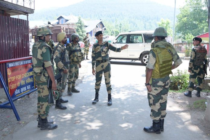 IG BSF Reviews Operational Readiness Of Force For Amarnath Yatra