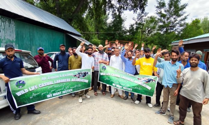 Casual workers under the banner of EJAC-R staging protest on Saturday.