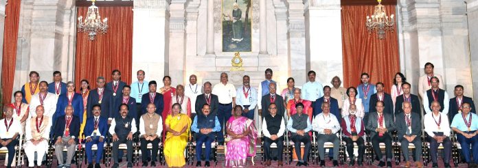 President Murmu gives away first-ever Rashtriya Vigyan Puraskar