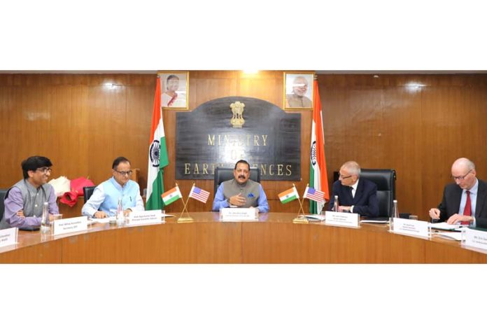 A high level US delegation led by John Podesta, Senior Advisor to the President of USA for International Climate Policy and David Turk, Deputy Secretary, U.S. Department of Energy calling on Union Minister Dr Jitendra Singh at New Delhi.