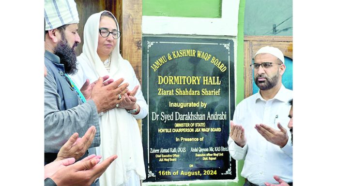 Waqf Board Chairperson, Dr Darakhshan Andrabi inaugurating guest house at Shahdara Sharief.