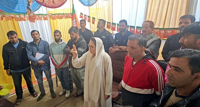 Senior BJP leader Dr Syed Darakhshan Andrabi addressing an election rally in Shopian Assembly Constituency.