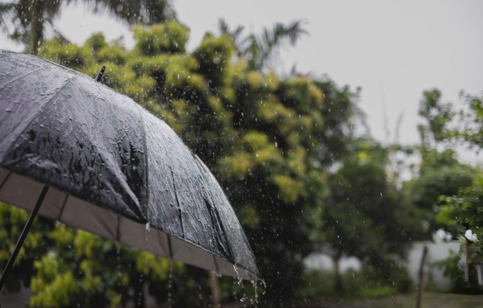 Western Disturbance May Trigger Moderate Rainfall During Next 24 Hrs In J&K