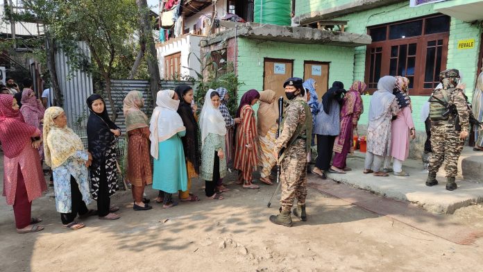 J&K Assembly Elections | 26 Assembly Constituencies Records 54% Polling Till 5:00 PM