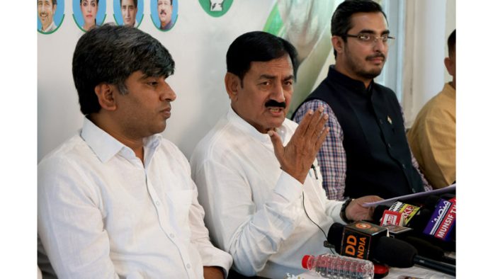 AICC leader Bharatsinh Solanki during a press conference in Srinagar on Tuesday. —Excelsior/Shakeel