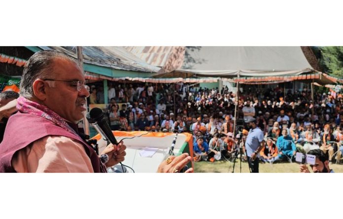 BJP incharge for J&K Affairs, Tarun Chugh, addressing a public rally at Kupwara.