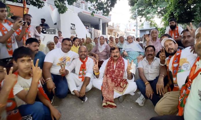 Senior BJP leader Arvind Gupta intensifies his election campaign in Jammu West on Monday.